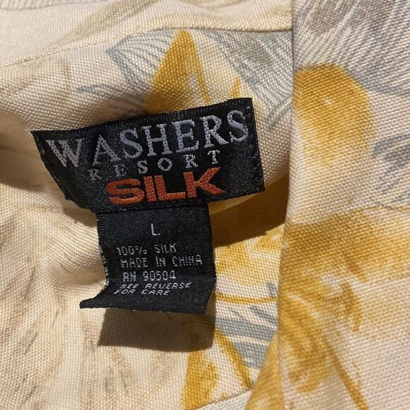 Washers Resort silk size large short sleeved button up shirt like new - Picture 2 of 3